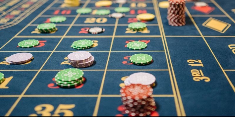 Game bài ba cây V8CLUB đơn giản chơi dễ hiểu